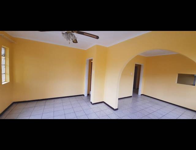 3 BEDROOM HOUSE FOR SALE IN RAISETHORPE